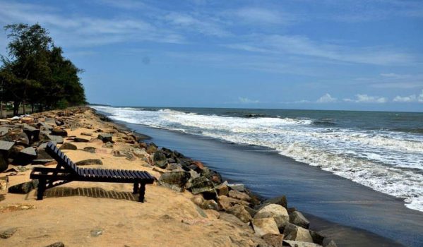 Cherai Beach front View